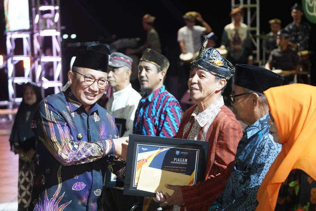 Gelar Budaya Penyerahan Pataka